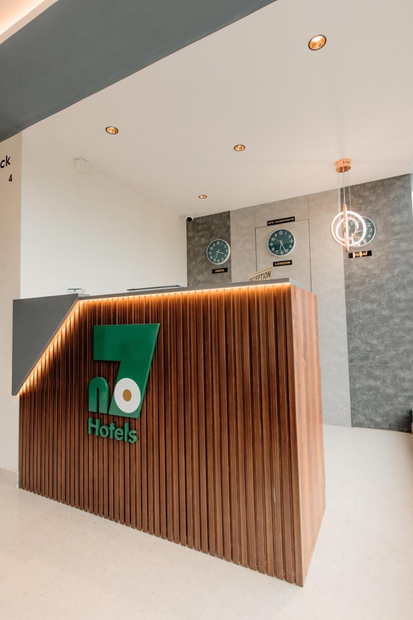 班加罗尔 No 7 Vista酒店 外观 照片